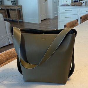 Aallyn Jolina Bucket Bag NEW